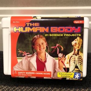 THE HUMAN BODY - 21 SCIENCE PROJECTS